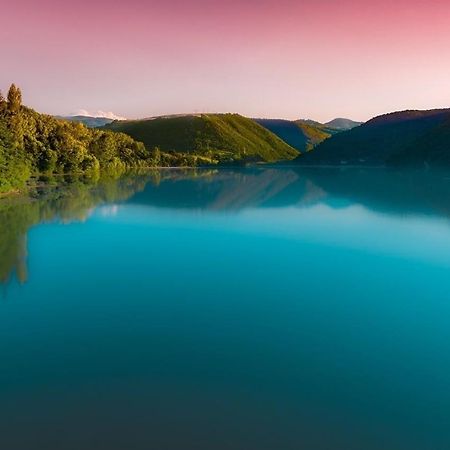 Motel Gilău Екстериор снимка