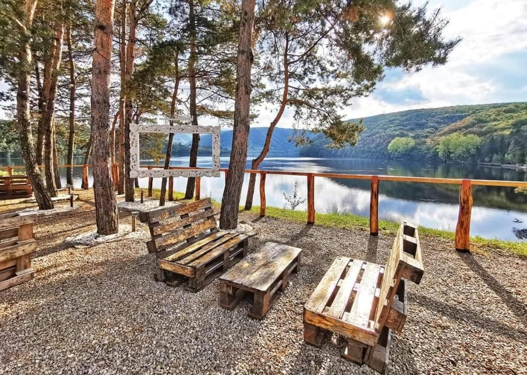 Motel Gilău Екстериор снимка